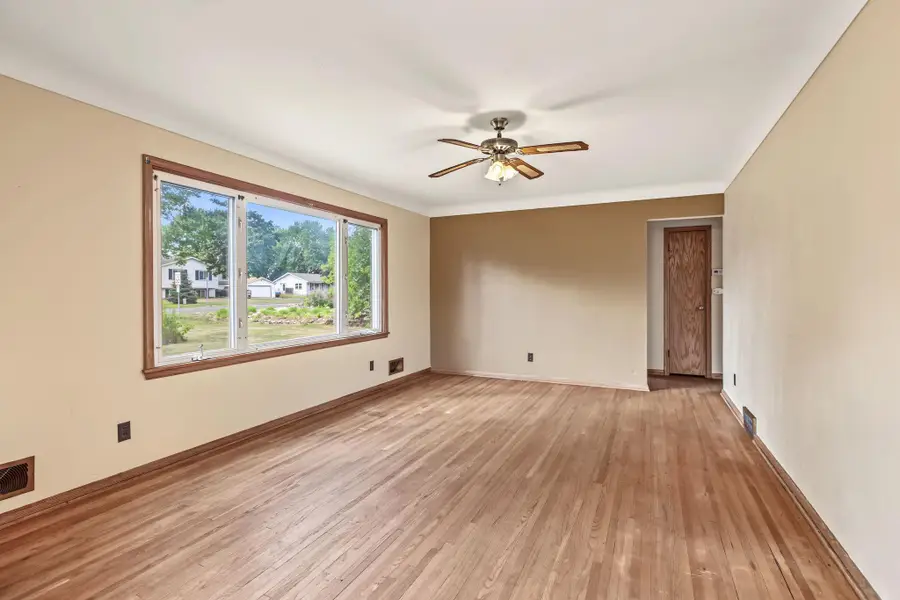 3004 Bellaire Avenue, Maplewood, MN 55109 - #2