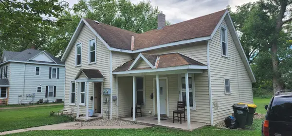 412 3rd Street Se, Willmar, MN 56201
