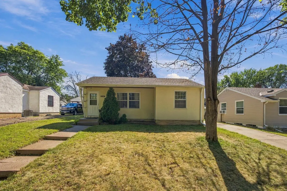 2116 Fremont Avenue E, Saint Paul, MN 55119 - #1
