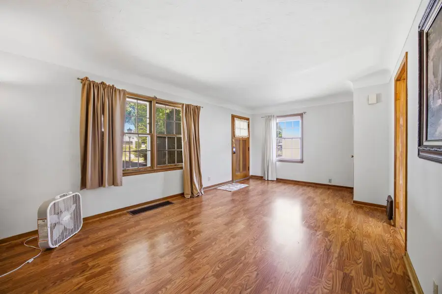 2116 Fremont Avenue E, Saint Paul, MN 55119 - #3