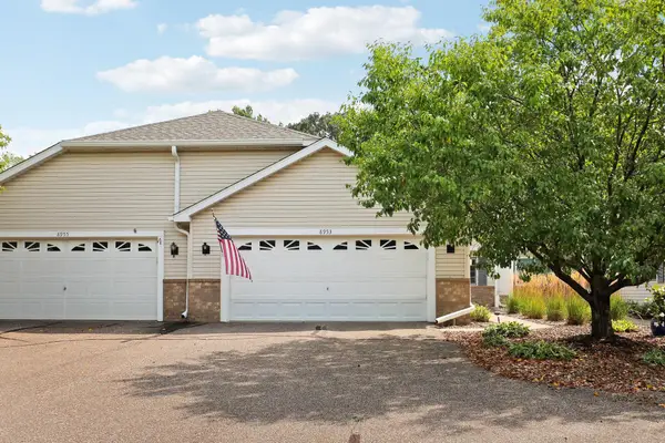 8953 Thomas Lane, Woodbury, MN 55125
