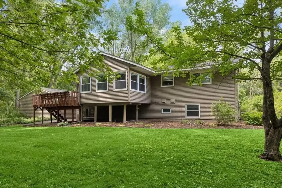 3260 Snelling Avenue N, Arden Hills, MN 55112 - #3