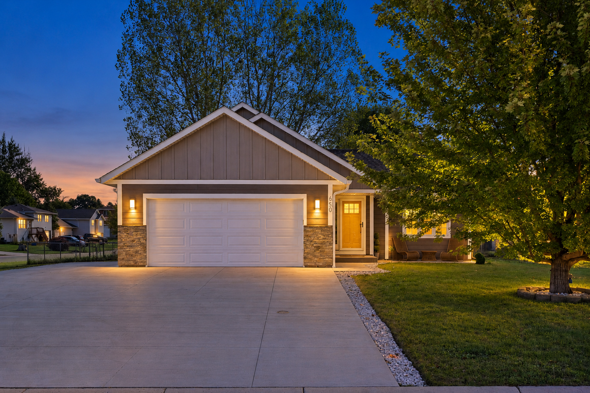650 Robert Avenue N, Maple Lake, MN 55358 - #1