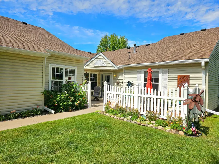 19277 Freeport Court Nw, Elk River, MN 55330 - #2