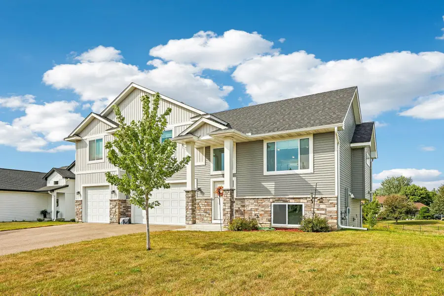 1609 11th Street Ne, Buffalo, MN 55313 - #2