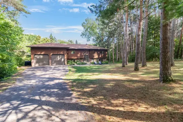 10191 Perkins Avenue N, Stillwater, MN 55082