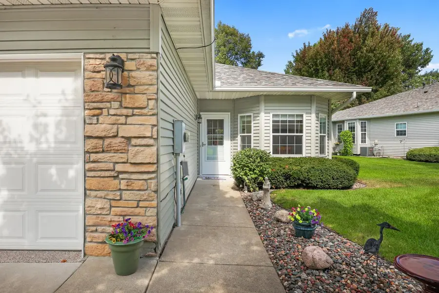 351 100th Court Ne, Blaine, MN 55434 - #2