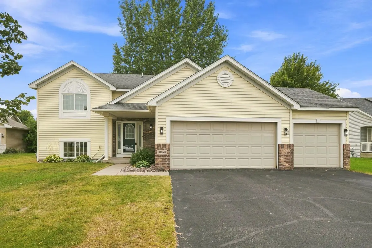 10693 Karston Avenue Ne, Albertville, MN 55301 - #1