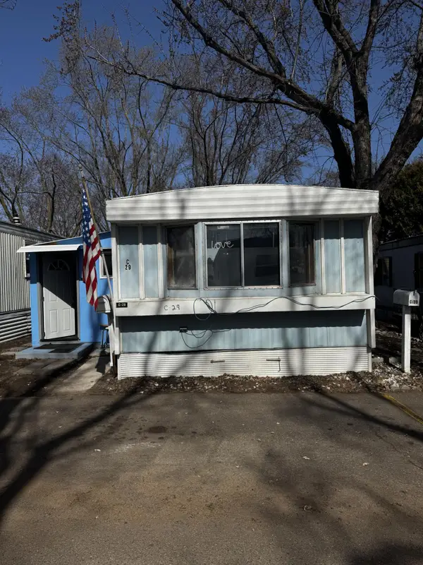 3020 Rice Street #C29, Little Canada, MN 55113