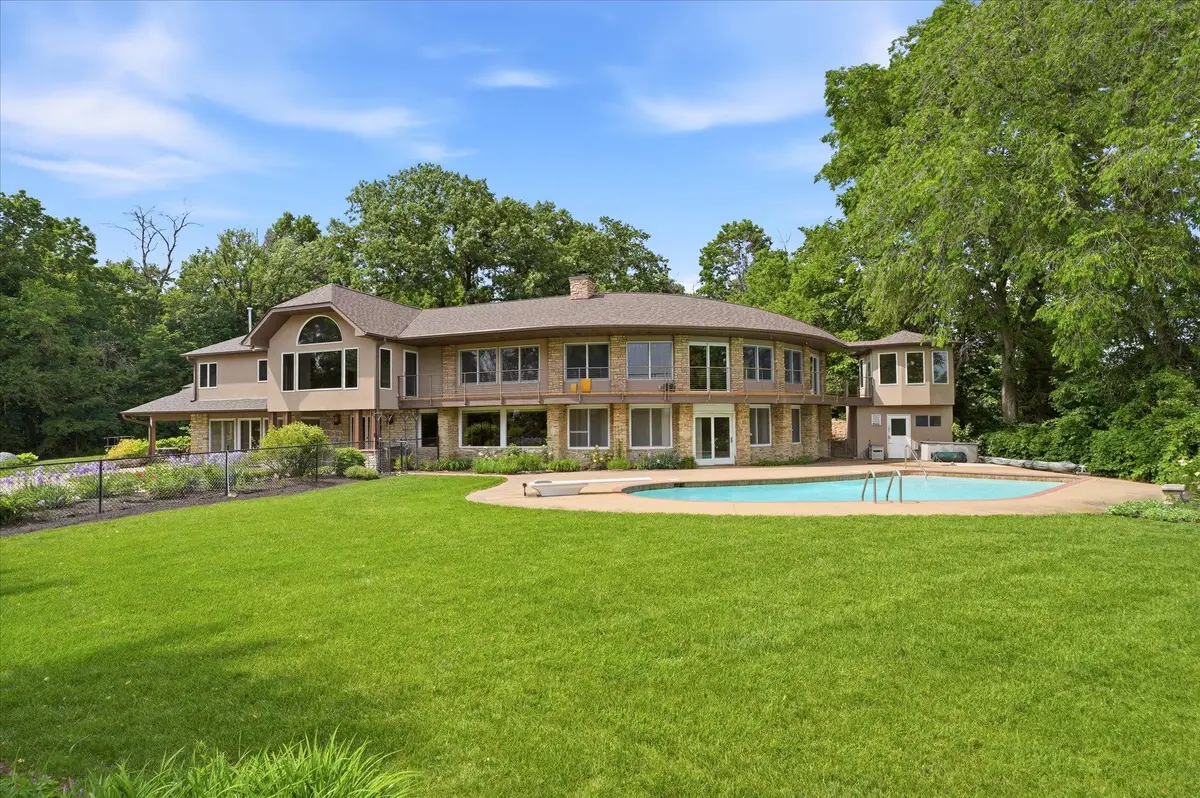 10129 Eden Prairie Road, Eden Prairie, MN 55347 - #1