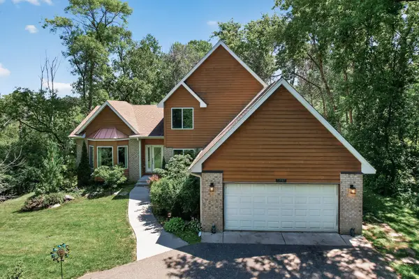 13707 Green Briar Drive, Minnetonka, MN 55305