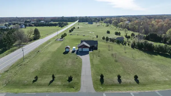 24065 Leo Street Ne, Stacy, MN 55079