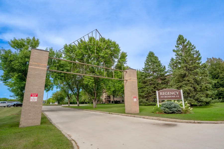 1801 Becker Avenue Se #102, Willmar, MN 56201 - #2
