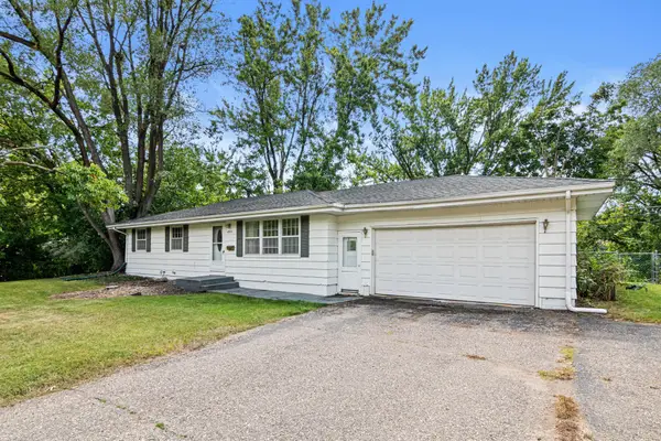 4609 Terracewood Drive, Bloomington, MN 55437