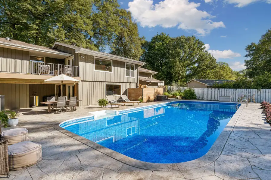 6521 Leesborough Avenue, Eden Prairie, MN 55346 - #2
