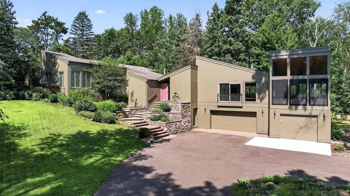 15 Nord Circle Road, North Oaks, MN 55127 - #1