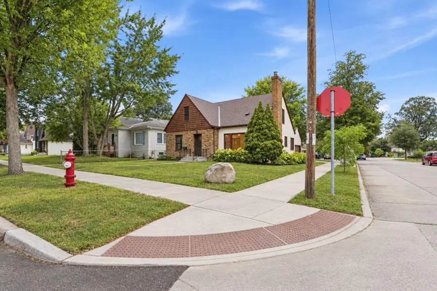 2748 NE Ulysses Street Ne, Minneapolis, MN 55418 - #3