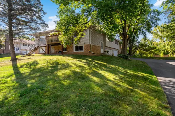 1177 Timbershore Lane, Eagan, MN 55123