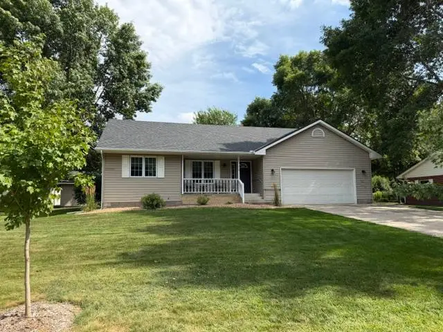 714 E Crescent Lane, Litchfield, MN 55355 - #1