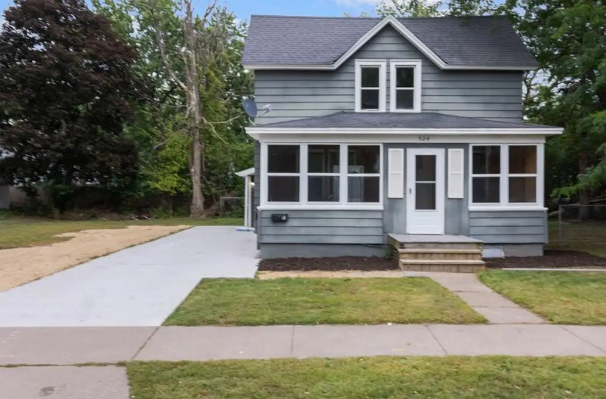 524 S Dakota Avenue, New Richmond, WI 54017 - #1