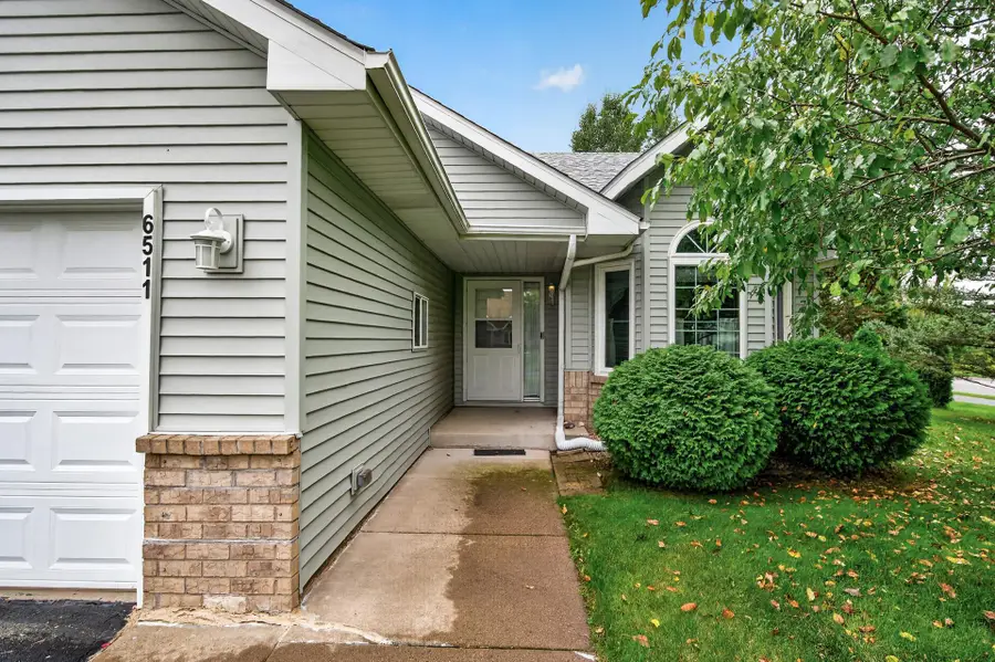 6511 20th Street N, Oakdale, MN 55128 - #2