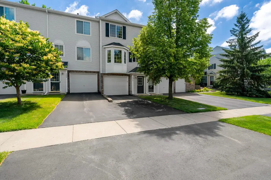 7772 Arboretum Village Circle, Chanhassen, MN 55317 - #2
