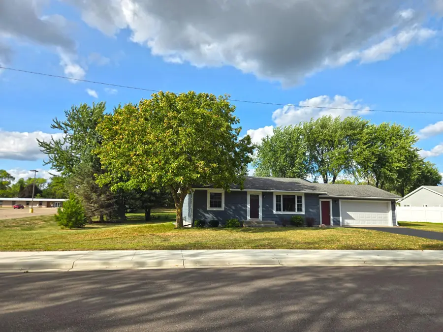 310 Highland Street W, Annandale, MN 55302 - #3