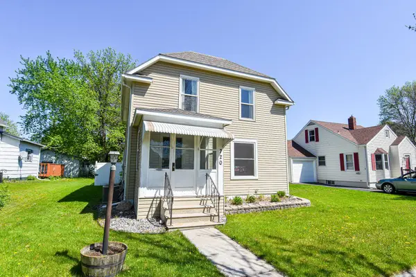 720 Arnold Avenue N, Thief River Falls, MN 56701