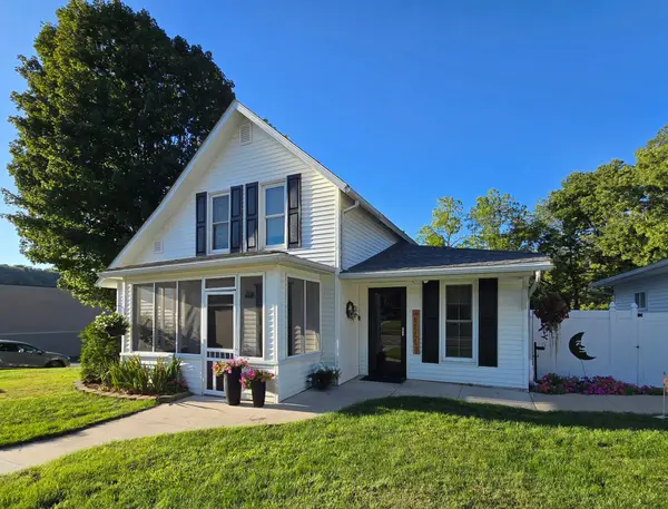 300 Kirkwood Street E, Lanesboro, MN 55949