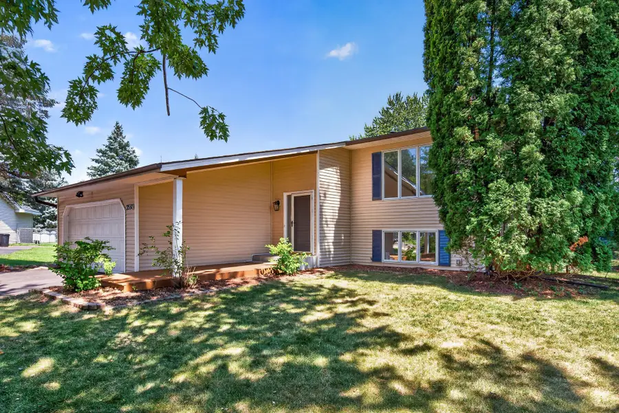 17550 Illinois Court, Lakeville, MN 55044 - #2