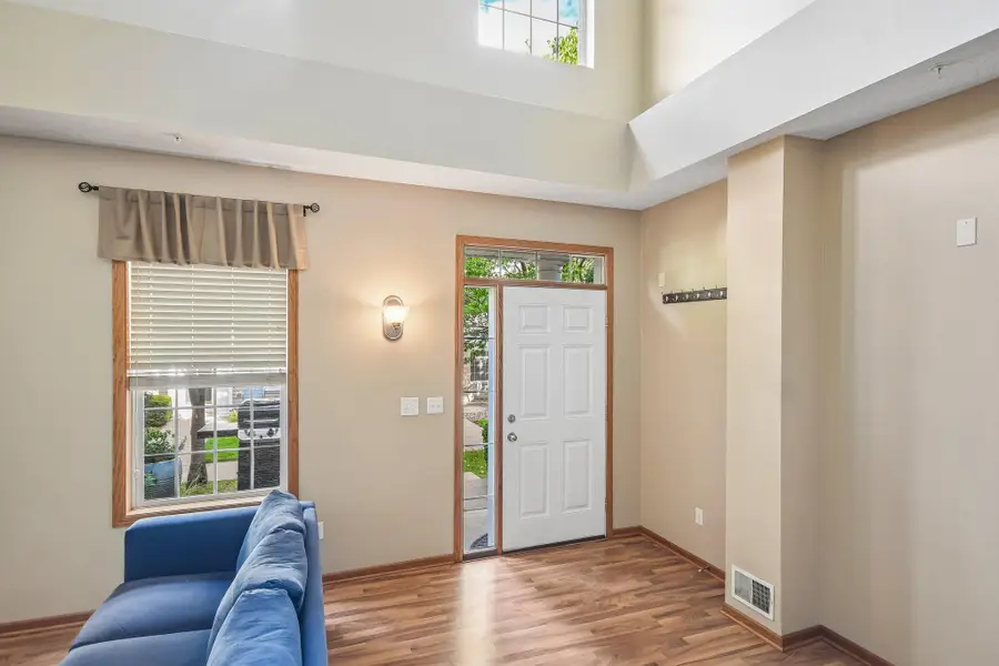 1602 Woodlynn Avenue #2, Maplewood, MN 55109 - #3