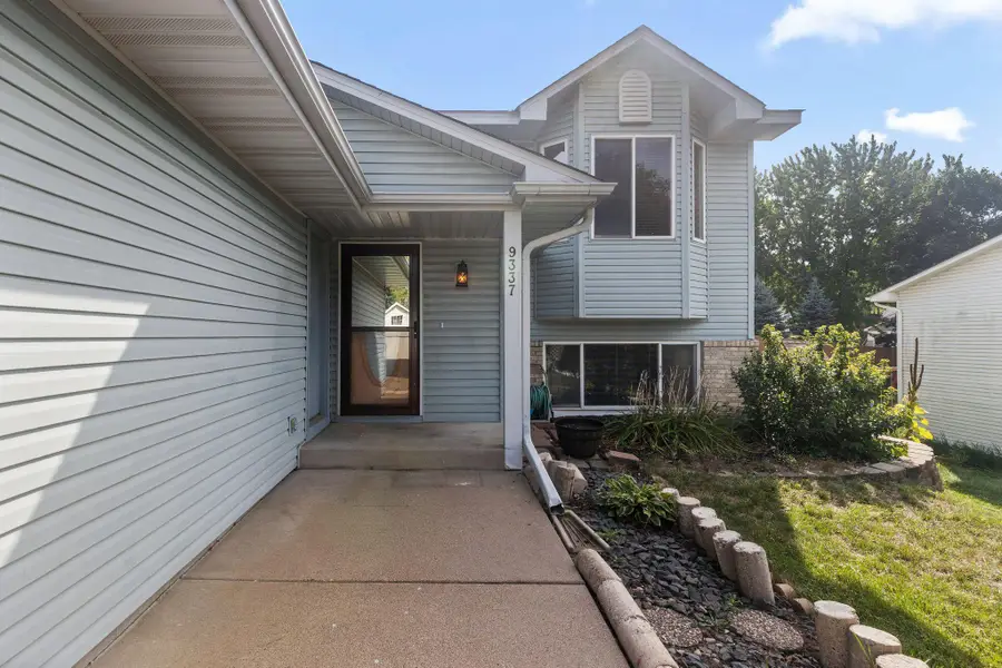 9337 Jeffery Court S, Cottage Grove, MN 55016 - #3