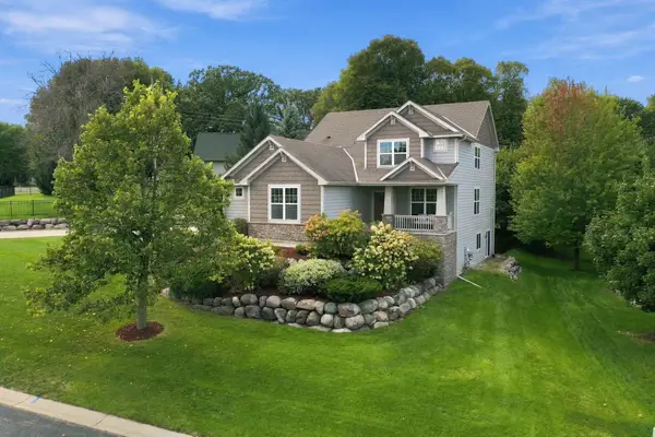 2388 Highover Trail, Chanhassen, MN 55317