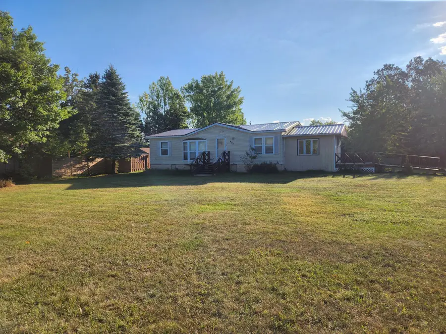 404 Grove Avenue N, Park Rapids, MN 56470 - #2