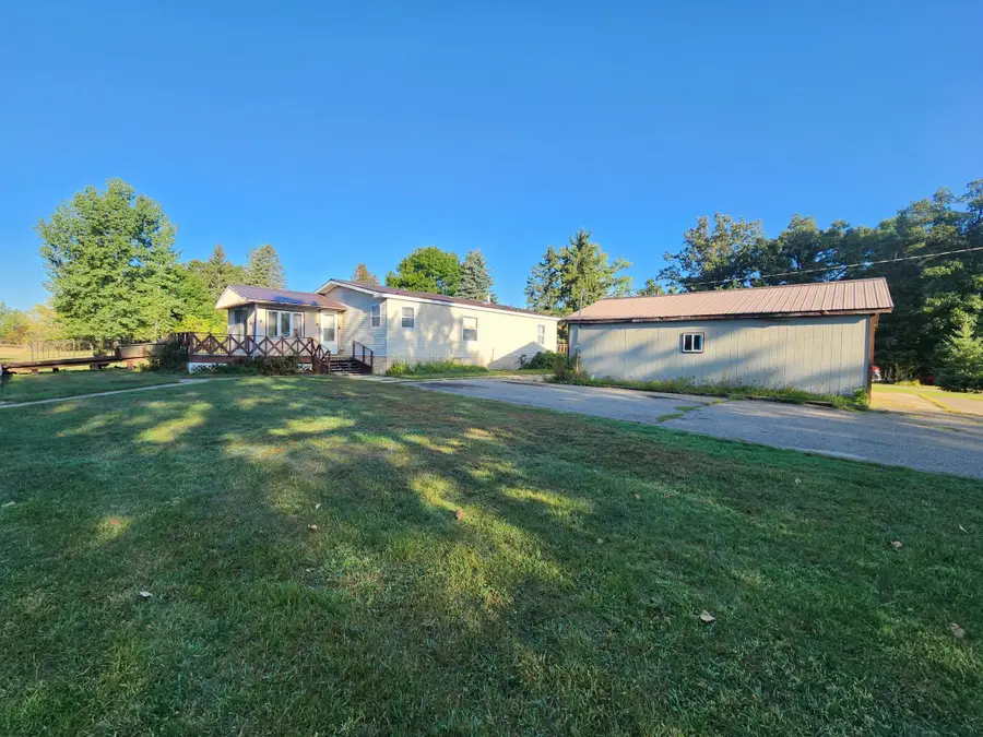 404 Grove Avenue N, Park Rapids, MN 56470 - #3