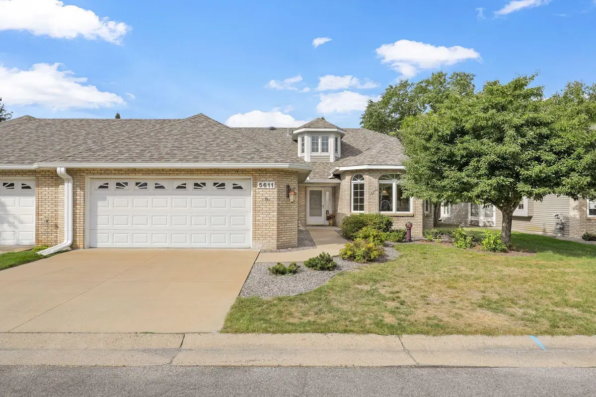 5611 Dunlap Avenue N, Shoreview, MN 55126 - #1