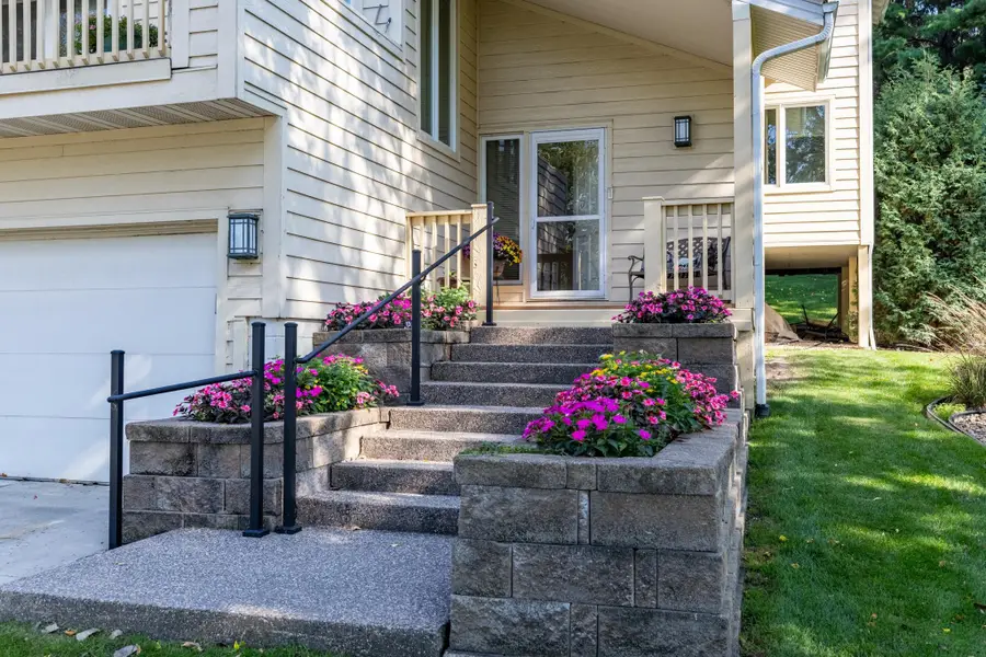 9409 Yukon Avenue S, Bloomington, MN 55438 - #2