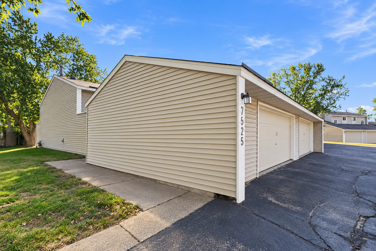 7525 Whitney Drive, Apple Valley, MN 55124 - #1