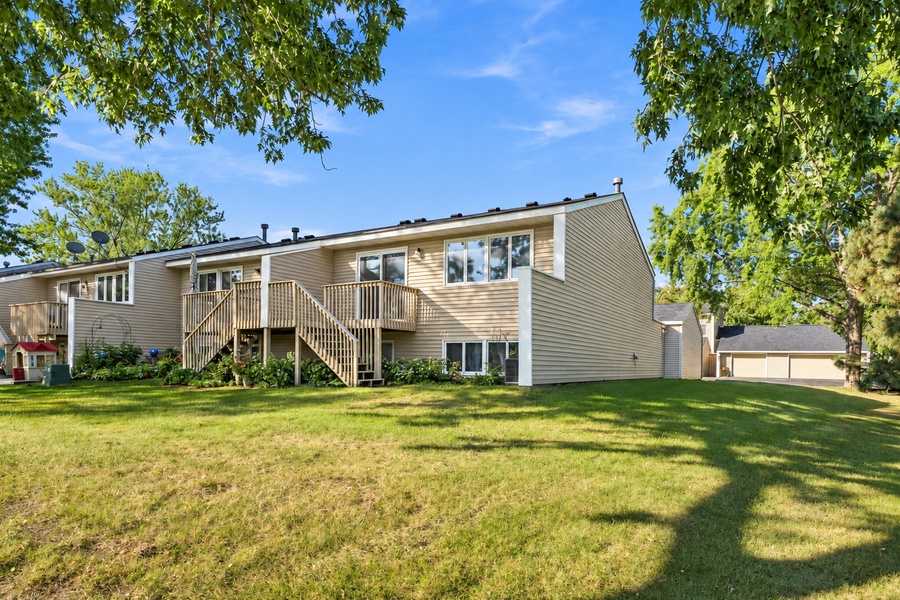 7525 Whitney Drive, Apple Valley, MN 55124 - #2