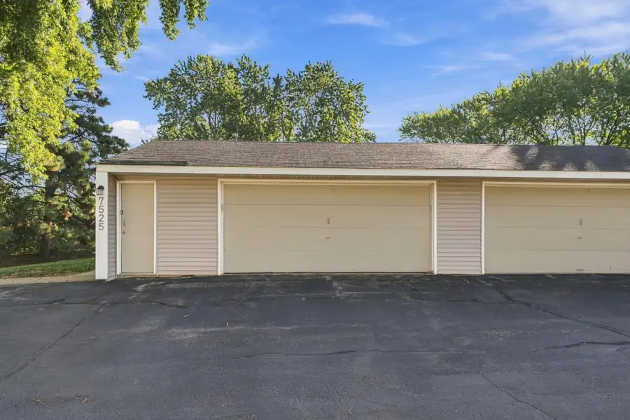 7525 Whitney Drive, Apple Valley, MN 55124 - #3