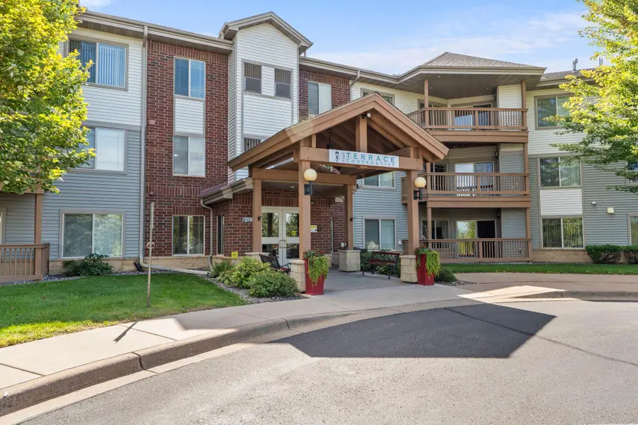 2155 6th Lane Se #204, Cambridge, MN 55008 - #2