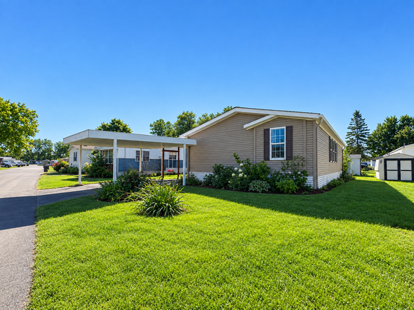 2428 Dolphin Drive, Maplewood, MN 55119