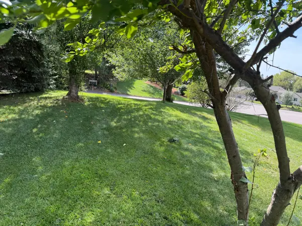 000 187th Circle Nw, Elk River, MN 55330