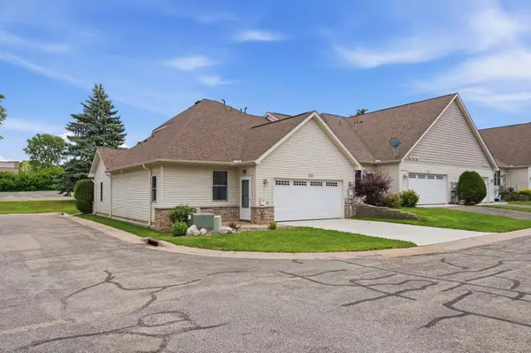 797 Parkside Lane, Columbia Heights, MN 55421