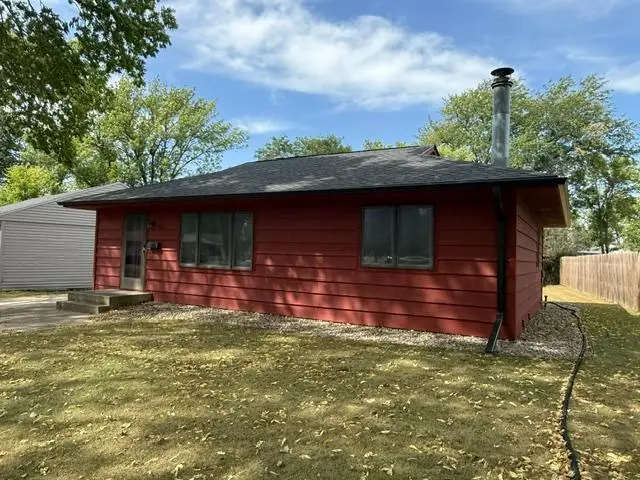 115 Fallwood Rd, Redwood Falls, MN 56283 - #1