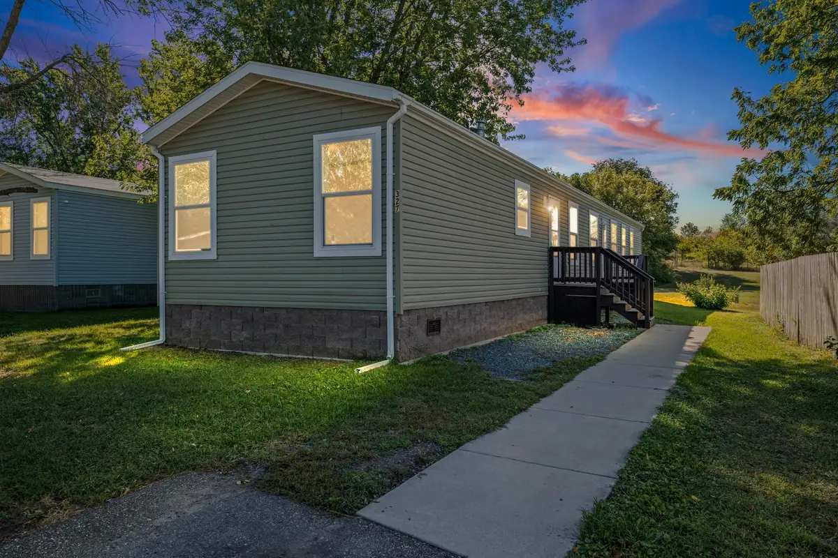 327 Cimarron, Lake Elmo, MN 55042 - #1