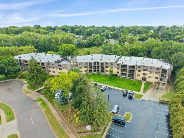 1000 41st Avenue Ne #315, Columbia Heights, MN 55421