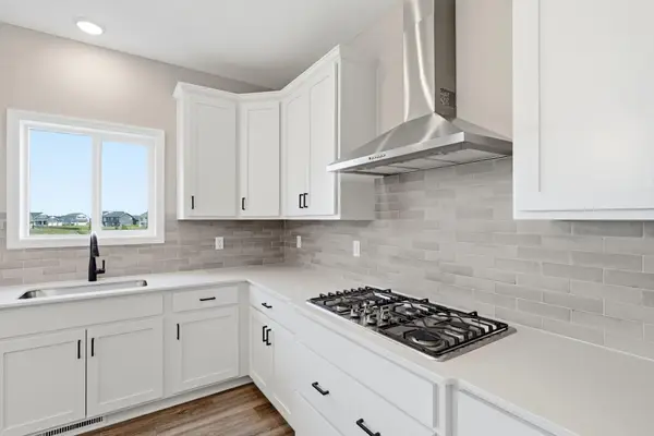 752 Rosebud Lane, Delano, MN 55328