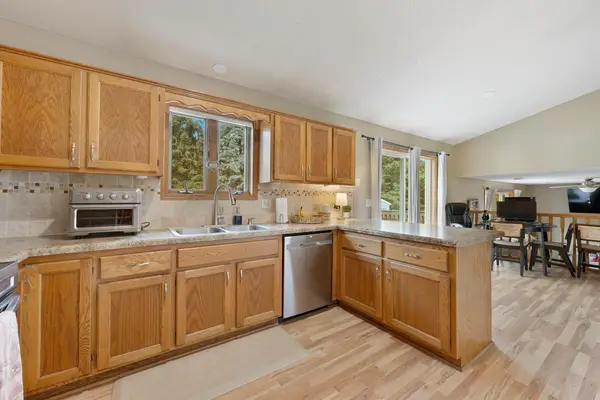 1981 132nd Lane Ne, Blaine, MN 55449