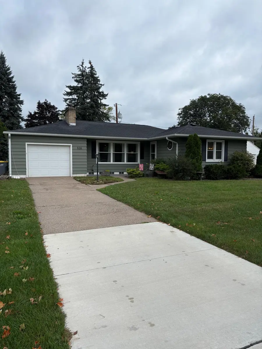 528 S 6th Street, La Crescent, MN 55947 - #3
